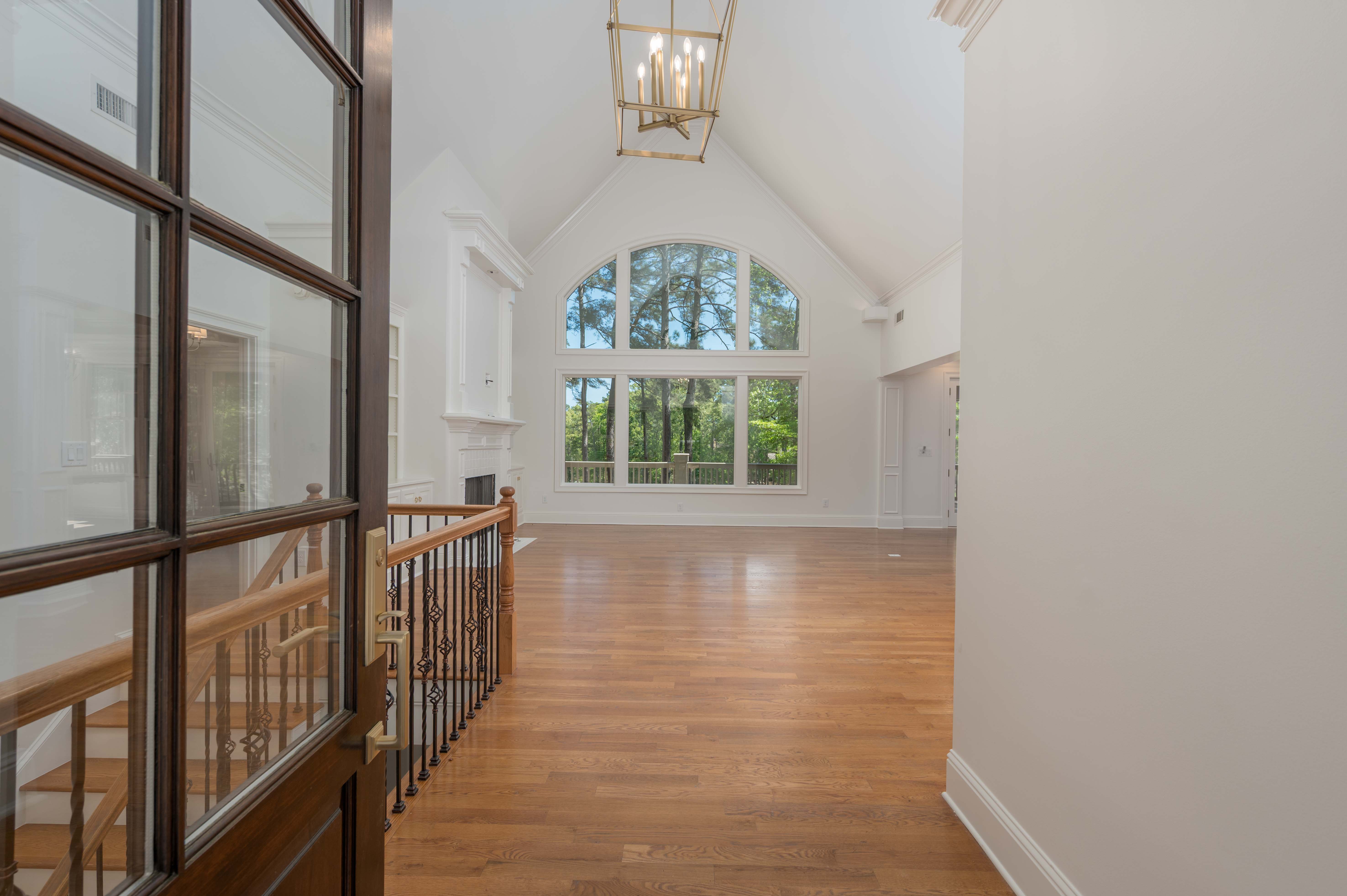 1021 Homestead image 5